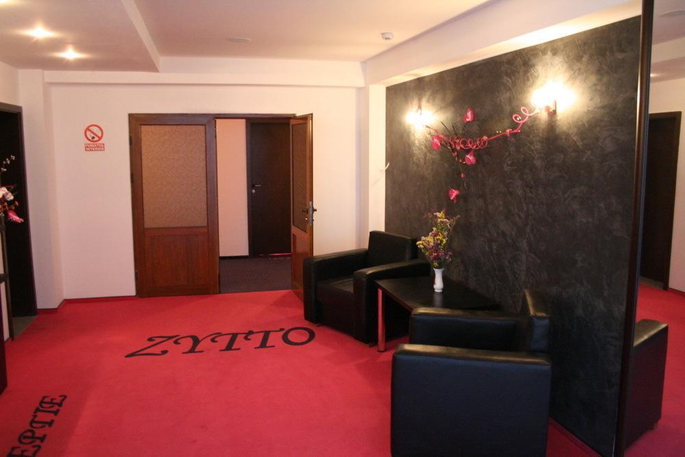 Hotel Zytto by Razvan Rat Slatina  Buitenkant foto